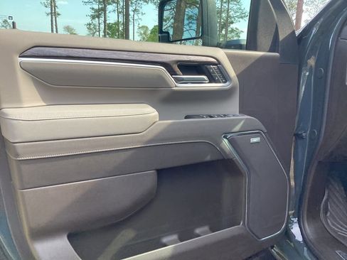 New 2026 Chevrolet Silverado 2500 LTZ w/ LTZ Premium Package AWD/4WD image 17