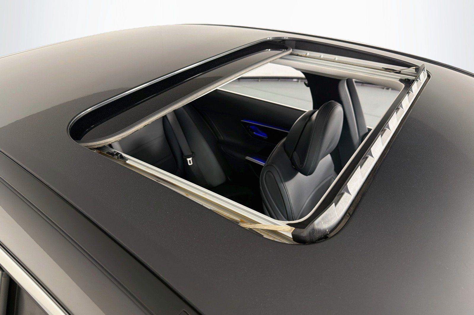 Used 2022 Mercedes-Benz C 300 Sedan image 22