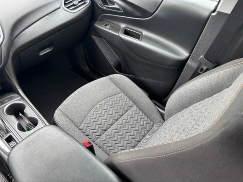 Certified 2024 Chevrolet Equinox LT FWD image 15