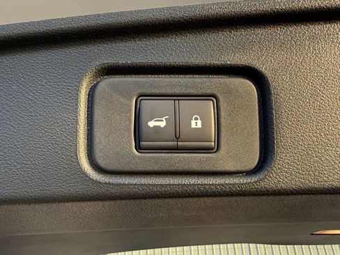 New 2026 Nissan Pathfinder Platinum AWD/4WD image 46