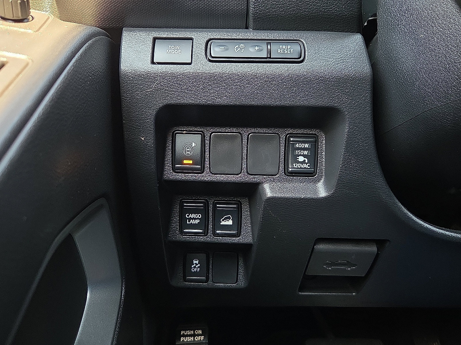 Used 2022 Nissan Frontier SV AWD/4WD image 20