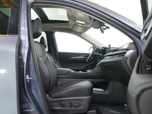 Used 2023 INFINITI QX60 Luxe AWD/4WD image 12