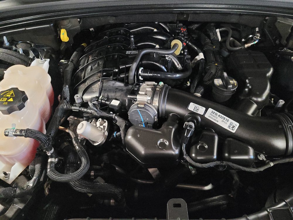 Used 2023 Jeep Grand Cherokee Altitude RWD image 30