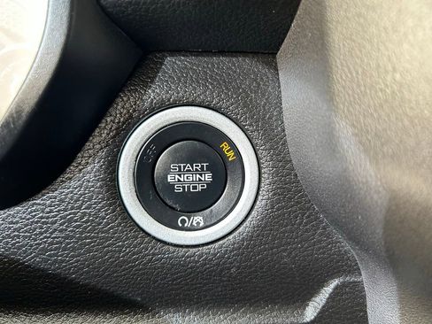 Used 2025 RAM 1500 Big Horn image 33