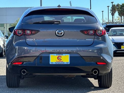 Used 2020 MAZDA MAZDA3 Hatchback w/ Premium Package image 5