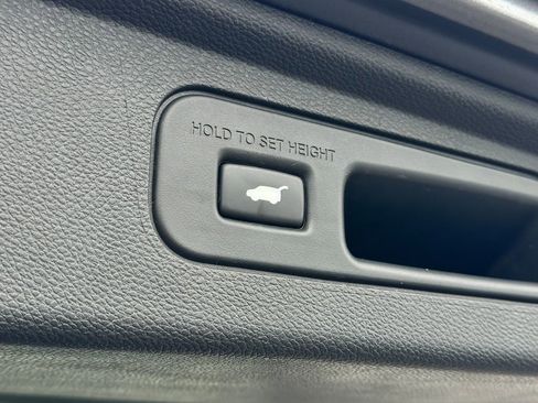 Used 2024 Honda Odyssey Touring image 19