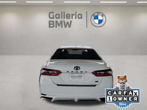 Used 2024 Toyota Camry SE FWD image 7