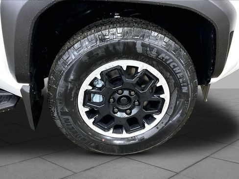 New 2026 Toyota 4Runner TRD Off-Road Premium AWD/4WD image 12