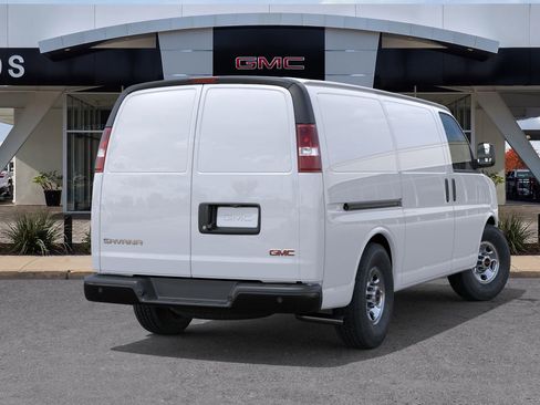 New 2025 GMC Savana 2500 w/ Driver Convenience Package image 4