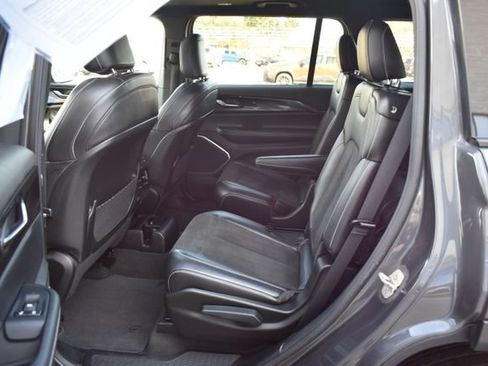 Used 2022 Jeep Grand Cherokee L Laredo AWD/4WD image 35