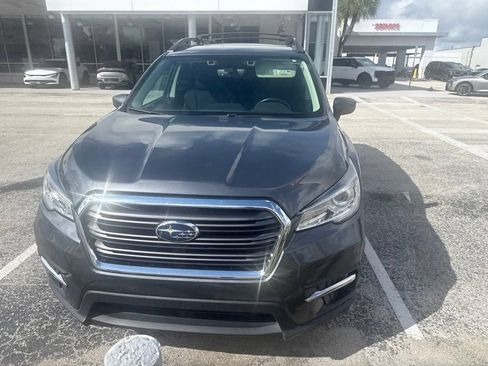 Used 2021 Subaru Ascent Premium w/ Convenience Package AWD/4WD image 2