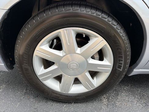 Used 2006 Cadillac DTS image 61