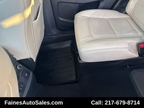 Used 2019 Ford Explorer Platinum image 48