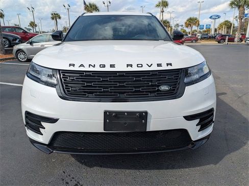 Used 2025 Land Rover Range Rover Velar Dynamic SE image 9