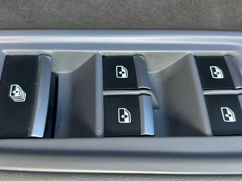 Used 2018 Audi S5 Premium Plus w/ Navigation Package image 39