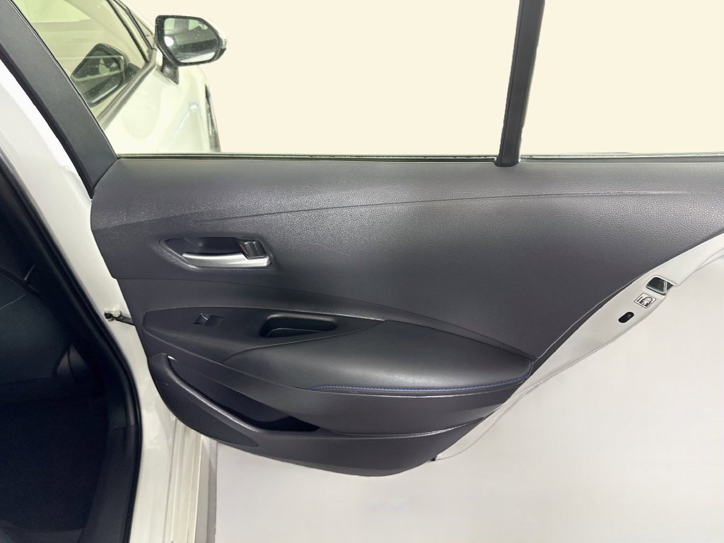 Used 2021 Toyota Corolla SE FWD image 26
