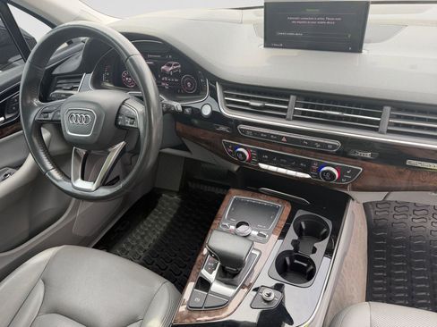 Used 2018 Audi Q7 3.0T Prestige AWD/4WD image 14