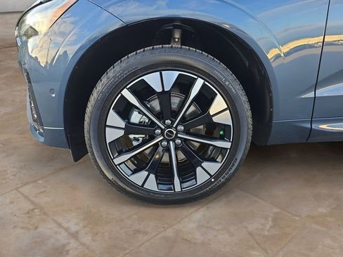 New 2026 Volvo XC60 B5 Plus w/ Protection Package Premier AWD/4WD image 14