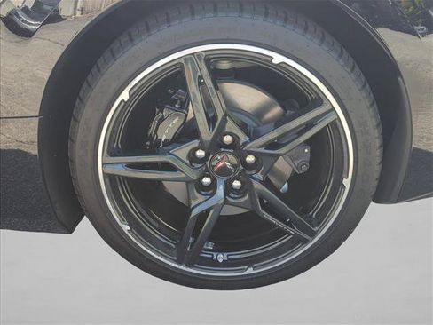 Used 2024 Chevrolet Corvette Stingray Coupe w/ 1LT RWD image 12