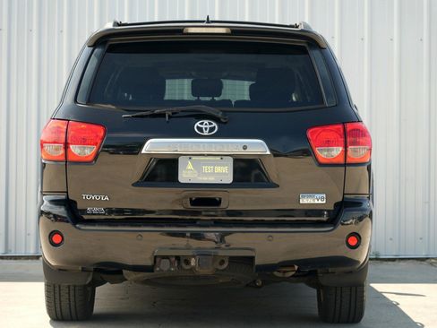 Used 2010 Toyota Sequoia Limited image 10