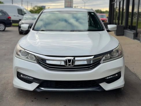 Used 2016 Honda Accord Sport image 6