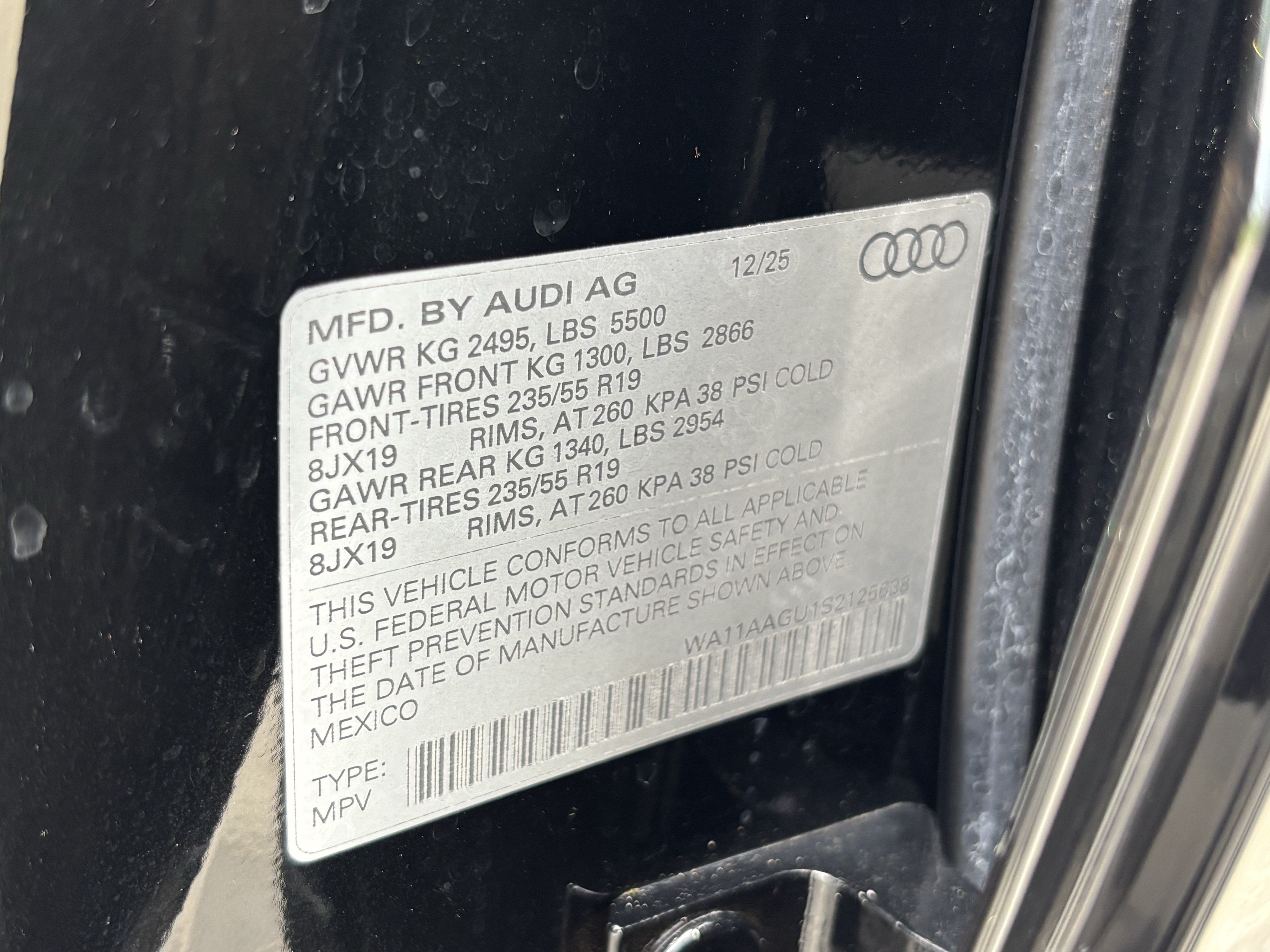 Certified 2025 Audi Q5 Premium AWD/4WD image 36