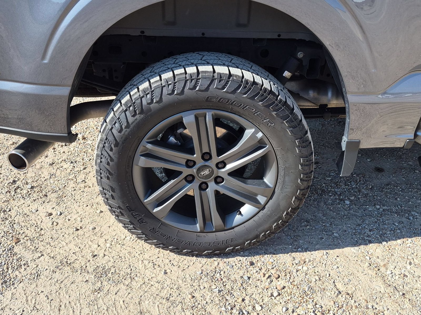 Used 2023 Ford F150 XLT w/ Equipment Group 302A High AWD/4WD image 32