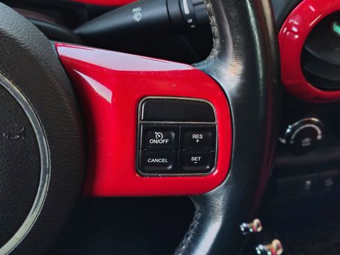 Used 2016 Jeep Wrangler Unlimited Sport AWD/4WD image 9