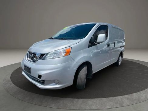Used 2017 Nissan NV200 SV w/ Technology Package image 3