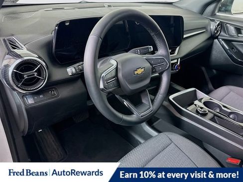 New 2026 Chevrolet Equinox LT FWD image 6