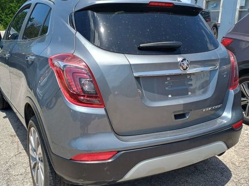 Used 2019 Buick Encore Preferred FWD image 2
