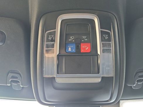 Used 2024 RAM 1500 Laramie image 7