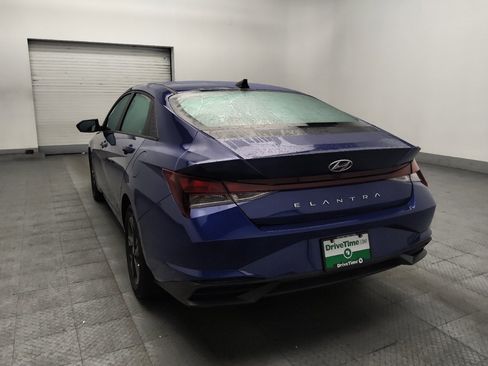 Used 2023 Hyundai Elantra SEL FWD image 5