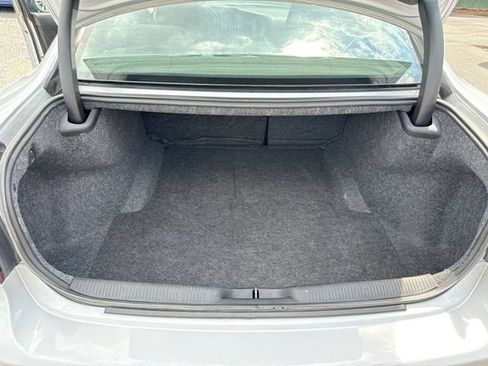 Used 2023 Dodge Charger SXT RWD image 22
