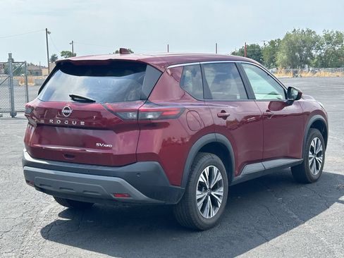 Used 2023 Nissan Rogue SV AWD/4WD image 3