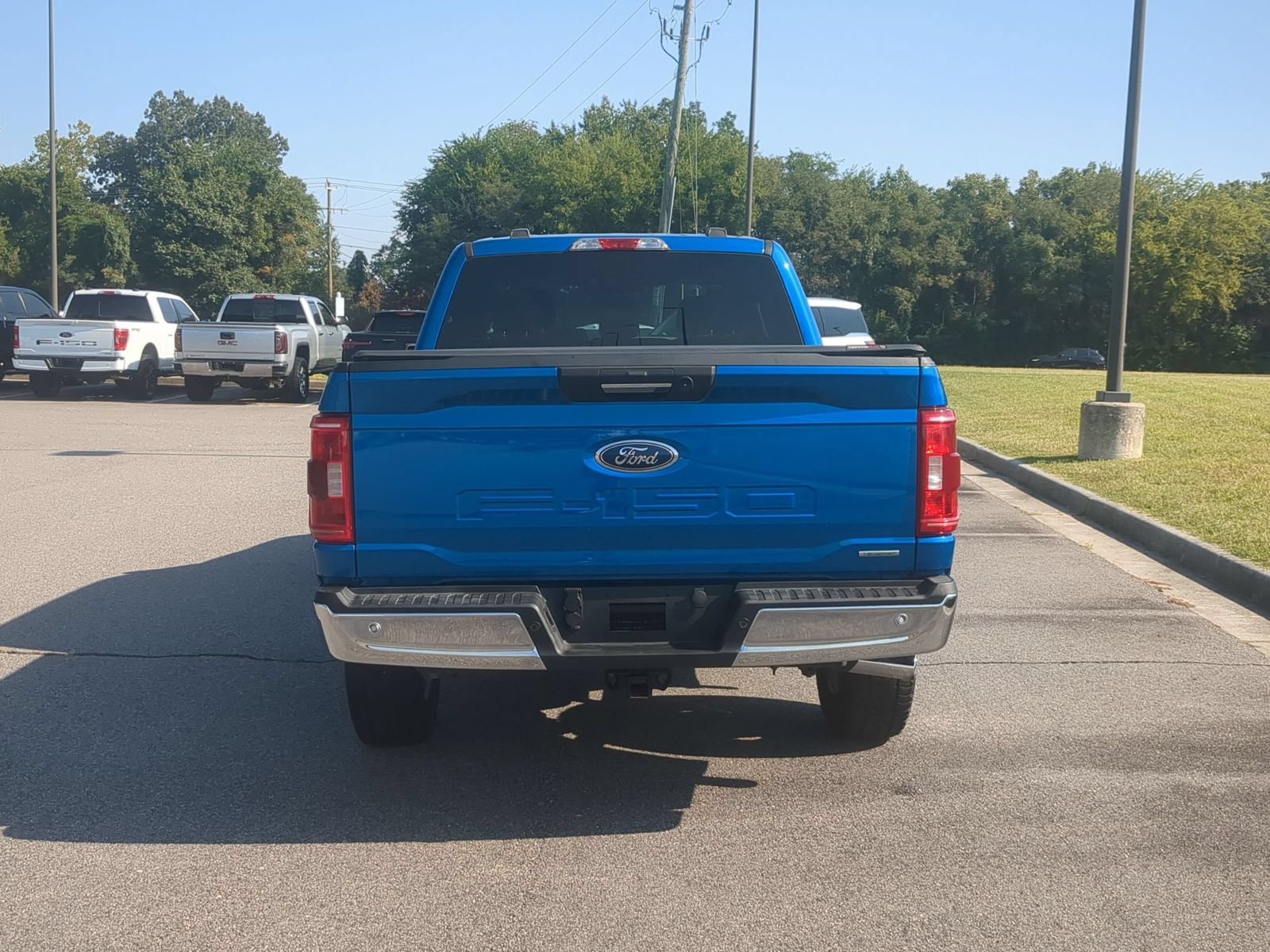 Used 2021 Ford F150 XLT w/ XTR Package AWD/4WD image 4