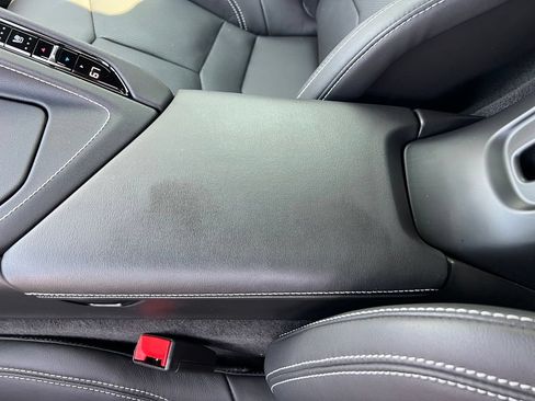 Used 2024 Chevrolet Corvette Stingray Preferred Cpe w/ Battery Protection Package RWD image 31