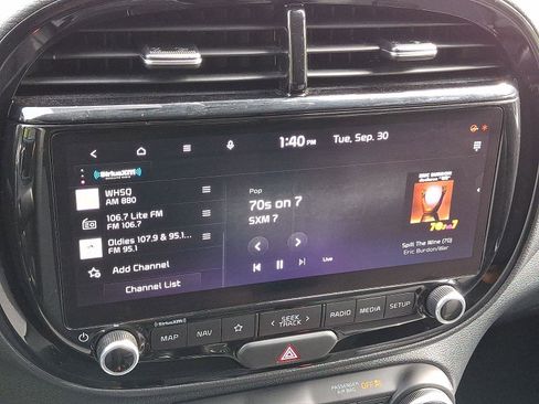 Used 2023 Kia Soul S image 16