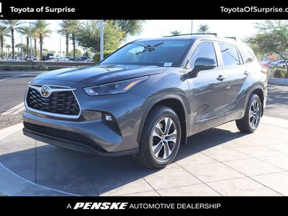 New 2025 Toyota Highlander XLE