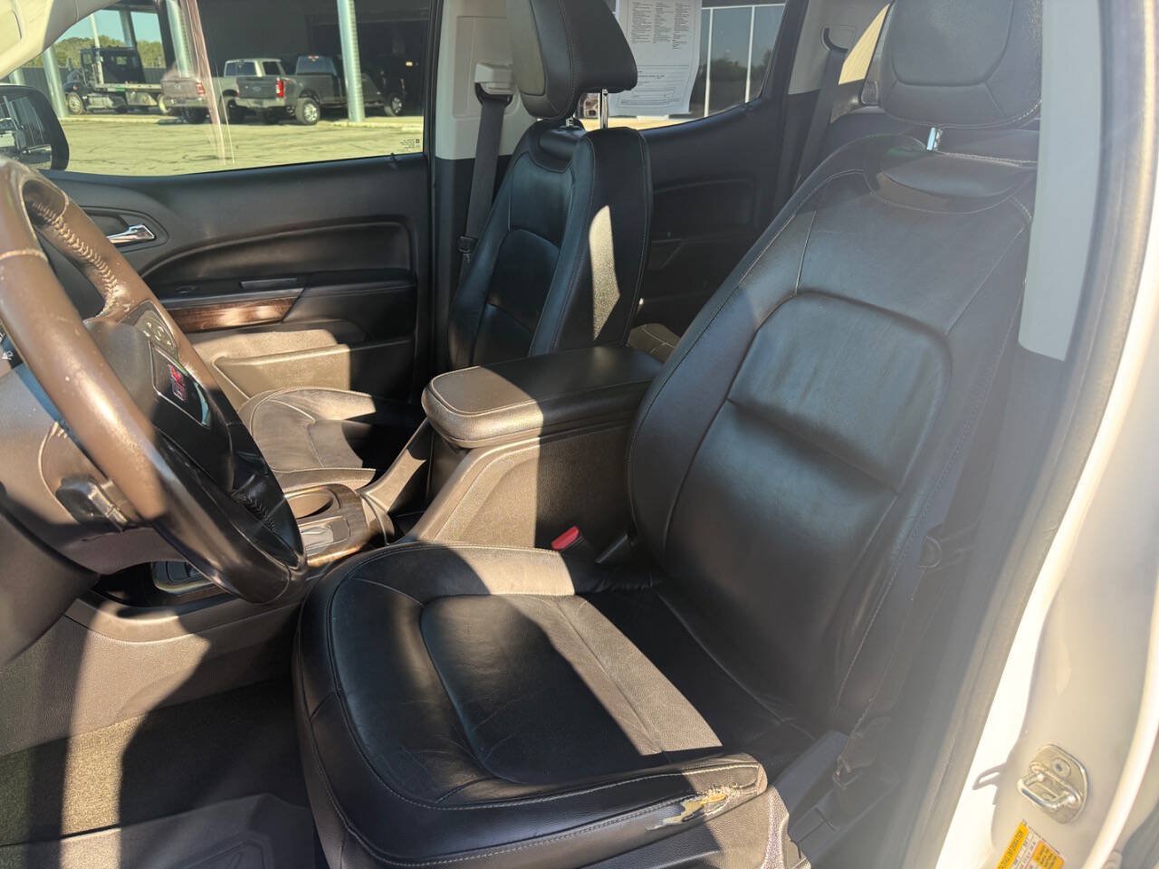 Used 2015 GMC Canyon SLT AWD/4WD image 17
