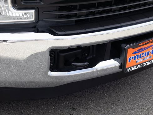 Used 2018 Ford F350 XL w/ Power Equipment Group image 8