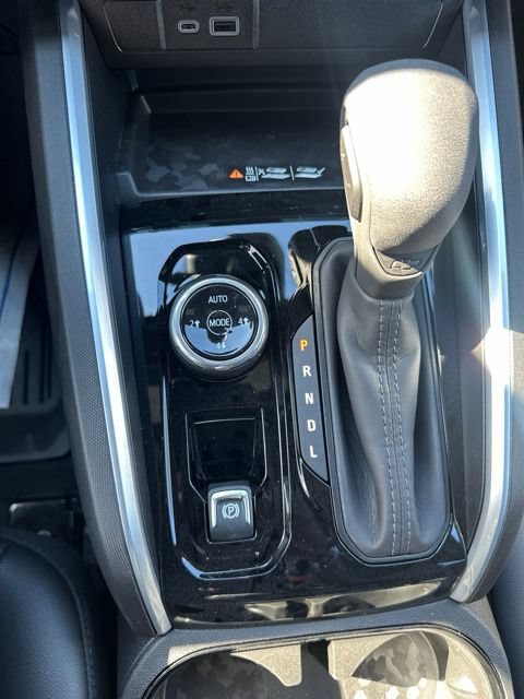 New 2026 Chevrolet Colorado Trail Boss AWD/4WD image 18
