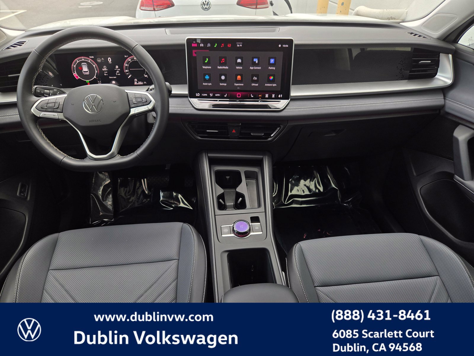Certified 2026 Volkswagen Tiguan SE AWD/4WD image 14