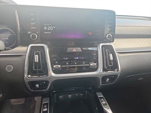 Used 2023 Kia Sorento SX FWD image 24