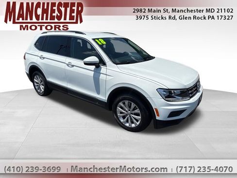Used 2018 Volkswagen Tiguan SE AWD/4WD image 1