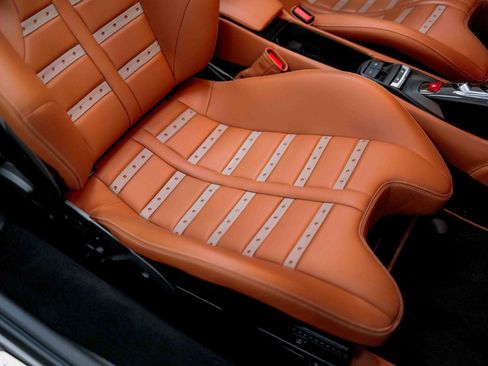 Used 2018 Ferrari 488 Spider image 81