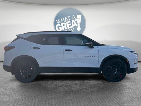 Used 2024 Chevrolet Blazer LT w/ Redline Edition image 2