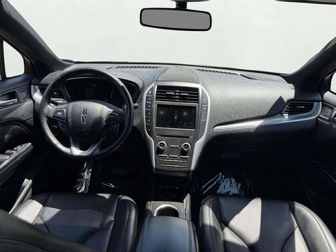 Used 2017 Lincoln MKC Premiere FWD image 14