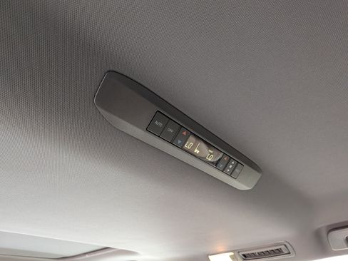 Certified 2024 Toyota Sienna XLE image 21