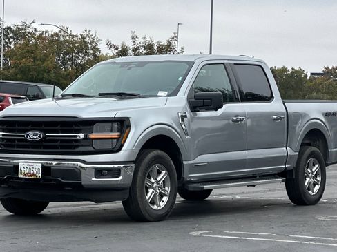 Used 2024 Ford F150 XLT w/ Mobile Office Package image 8